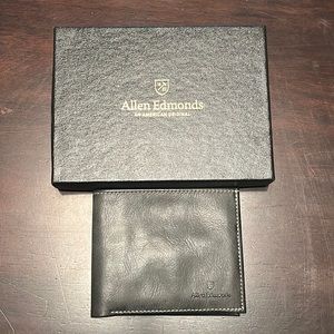 Brand New Allen Edmonds Wallet